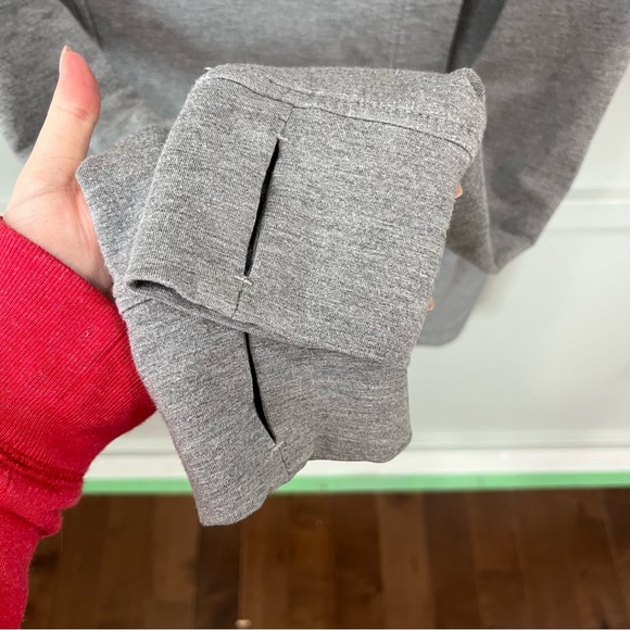 Lululemon | Coast Wrap Heathered Grey 8 - Picture 9 of 15